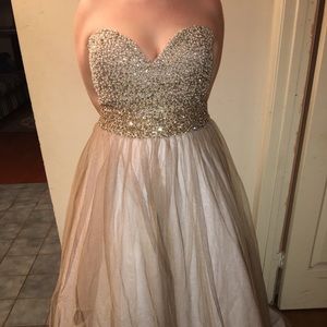 PROM DRESS